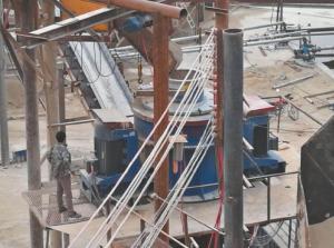 河卵石制砂現(xiàn)場